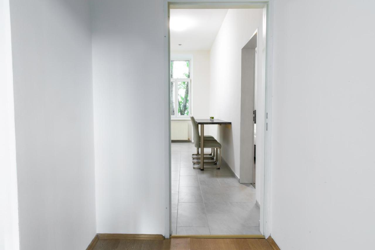 Harmony-heights Apartment *